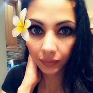 Meet your Posher, Maricela